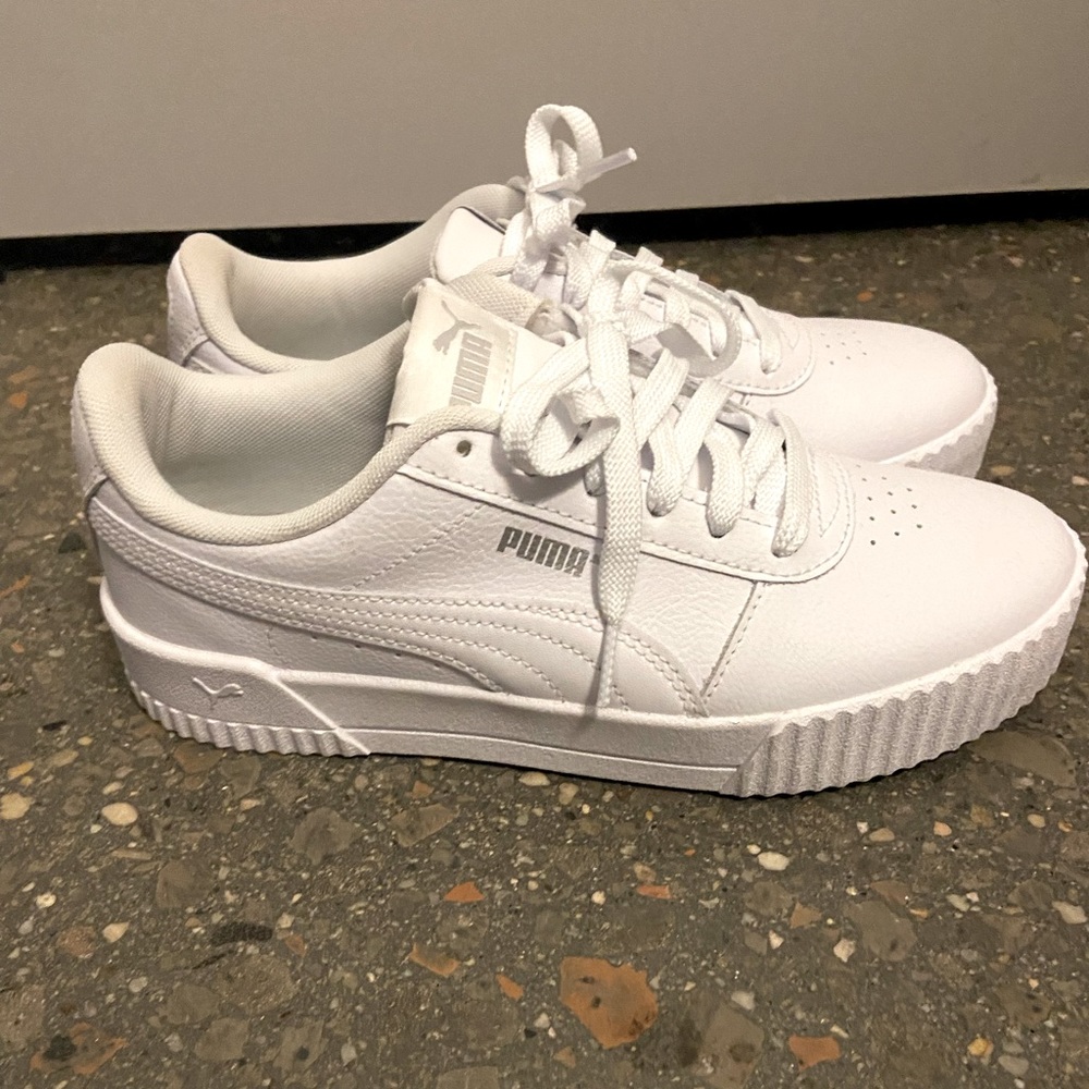 Puma Carina Sneakers